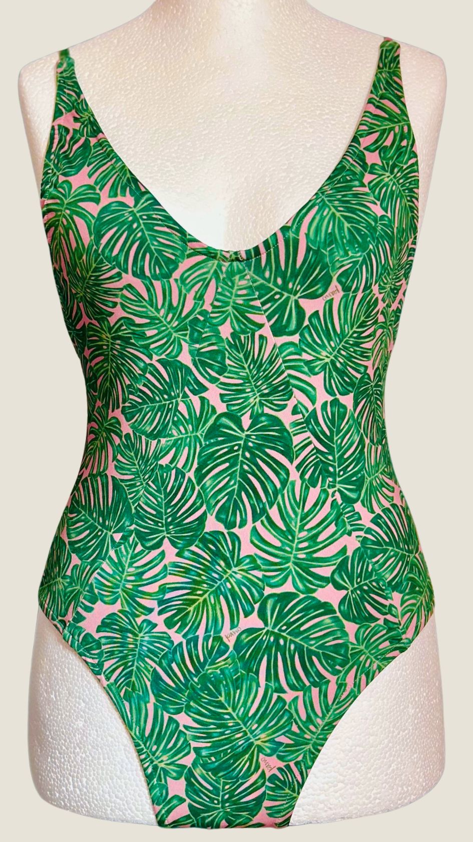 Body Monstera