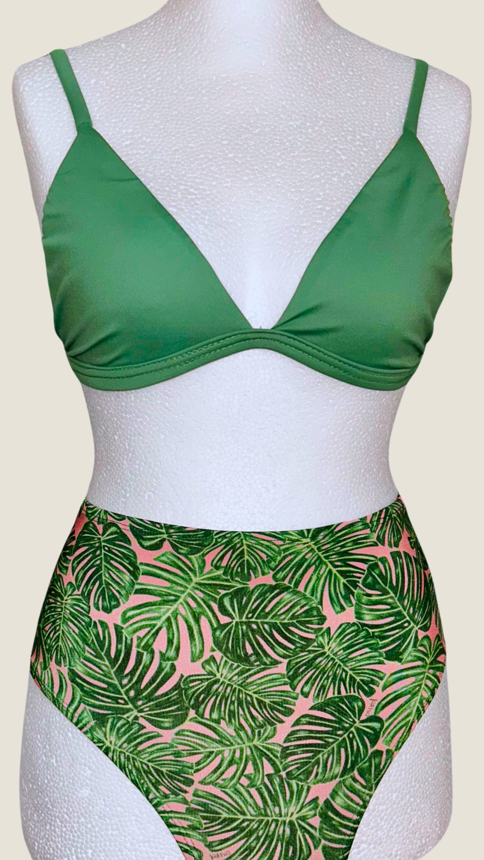 Shorts Monstera